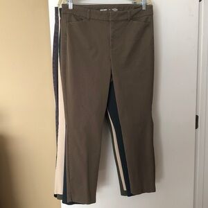 Old Navy Women’s Tan Chinos